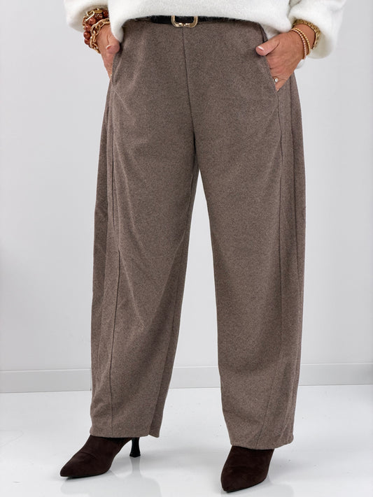 Hose in harmonischem Beige-Braun (38-42)