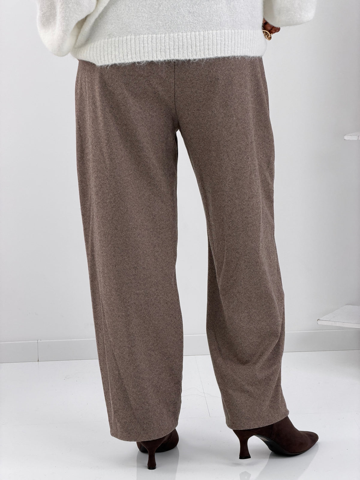 Hose in harmonischem Beige-Braun (38-42)