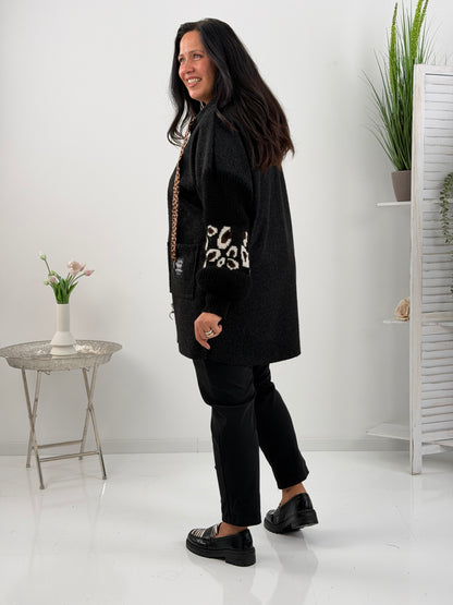 Jacke in Schwarz mit lässigem Charakter (40-44)