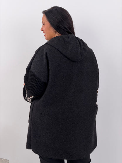 Jacke in Schwarz mit lässigem Charakter (40-44)