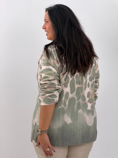 Pullover in modernem Khaki mit ausdrucksstarkem Fantasiemuster (40-44)