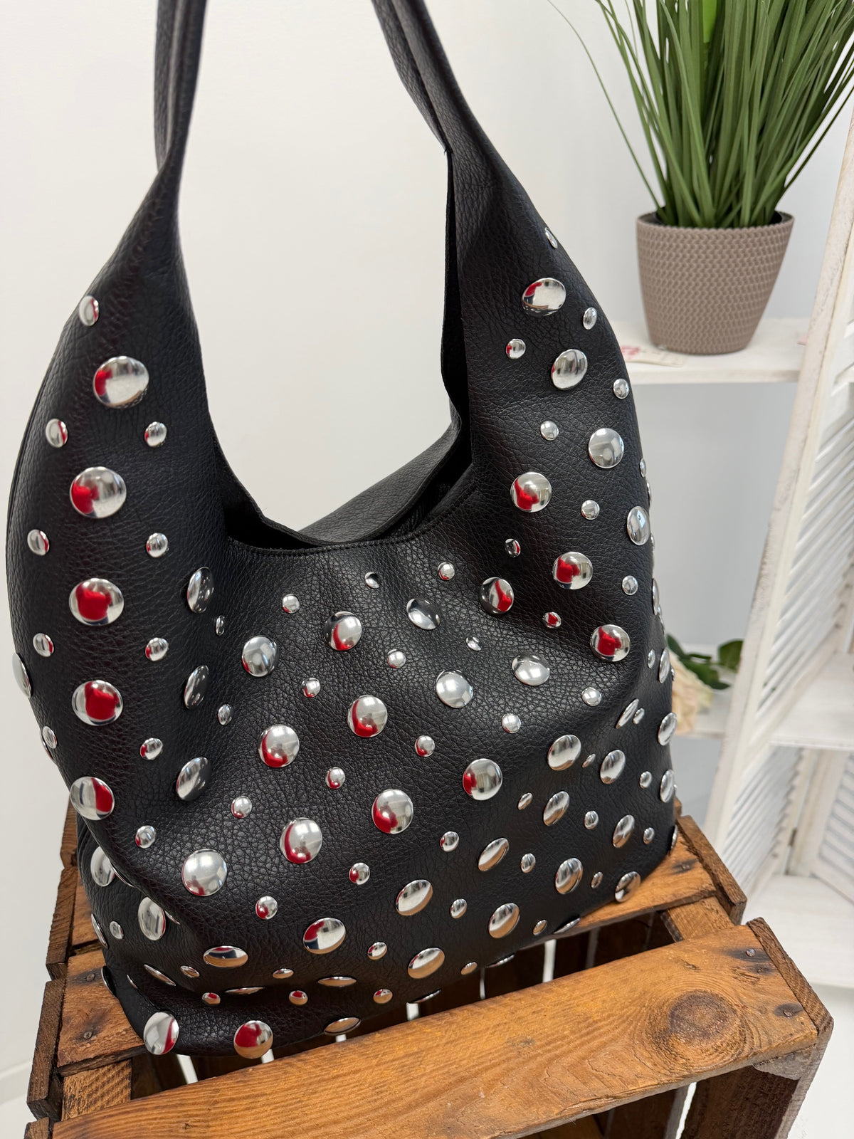 Große Tasche in Schwarz