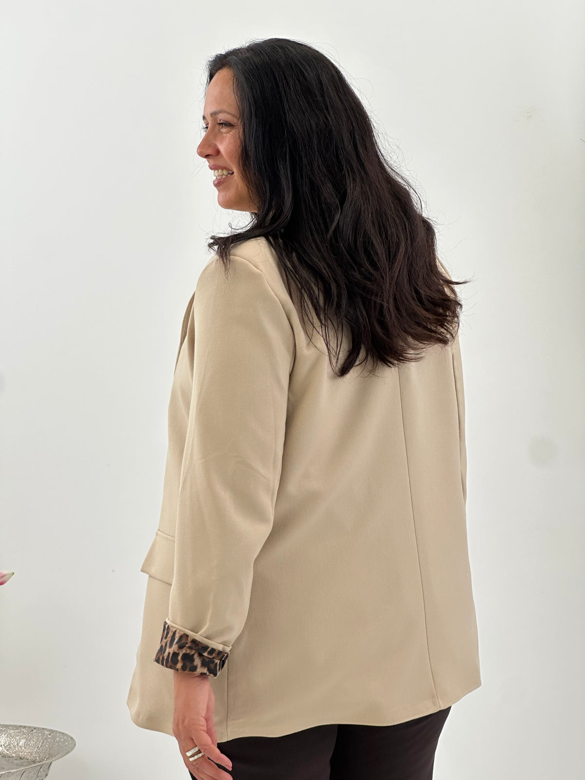 Eleganter Blazer in Beige für stilvolle und moderne Looks (38-44)