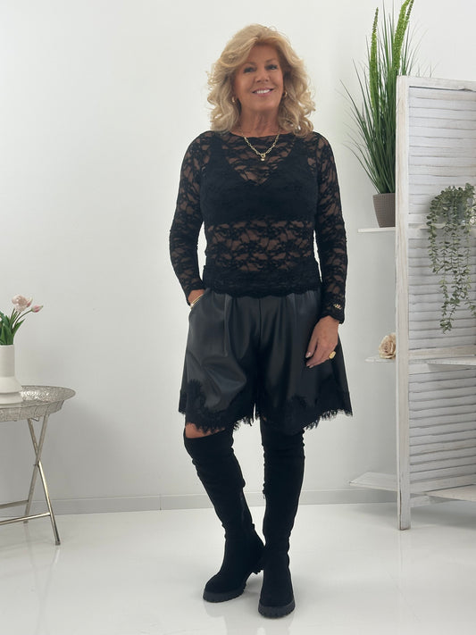 Spitzenshirt in elegantem Schwarz (36-40)