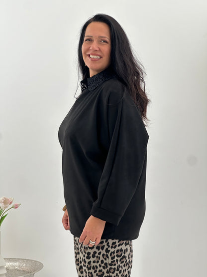 Sweatshirt in klassischem Schwarz (40-44/46)