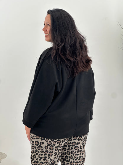 Sweatshirt in klassischem Schwarz (40-44/46)