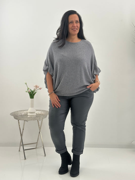 Kunstlederhose in elegantem Graphit (42-46)