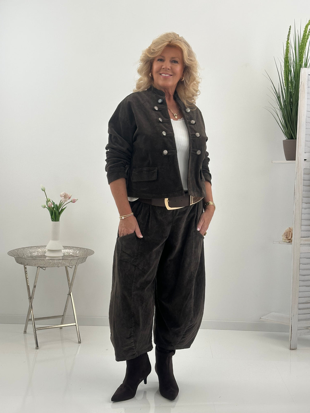Cordhose in warmem Schoko (40-44)