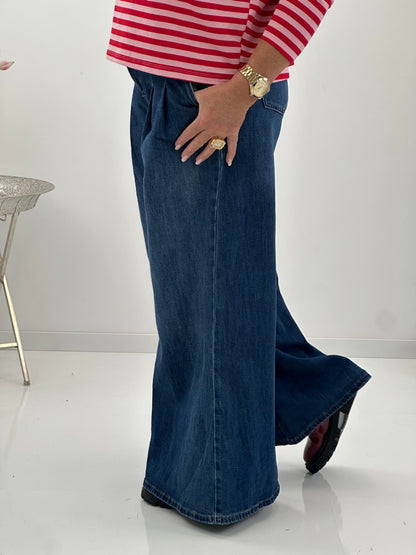 Marlene-Jeans in Middle-Blue mit modischer Bundfalte (S,M,L,XL)