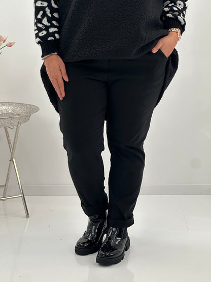 Joggpant in klassischen Schwarz (42-46)