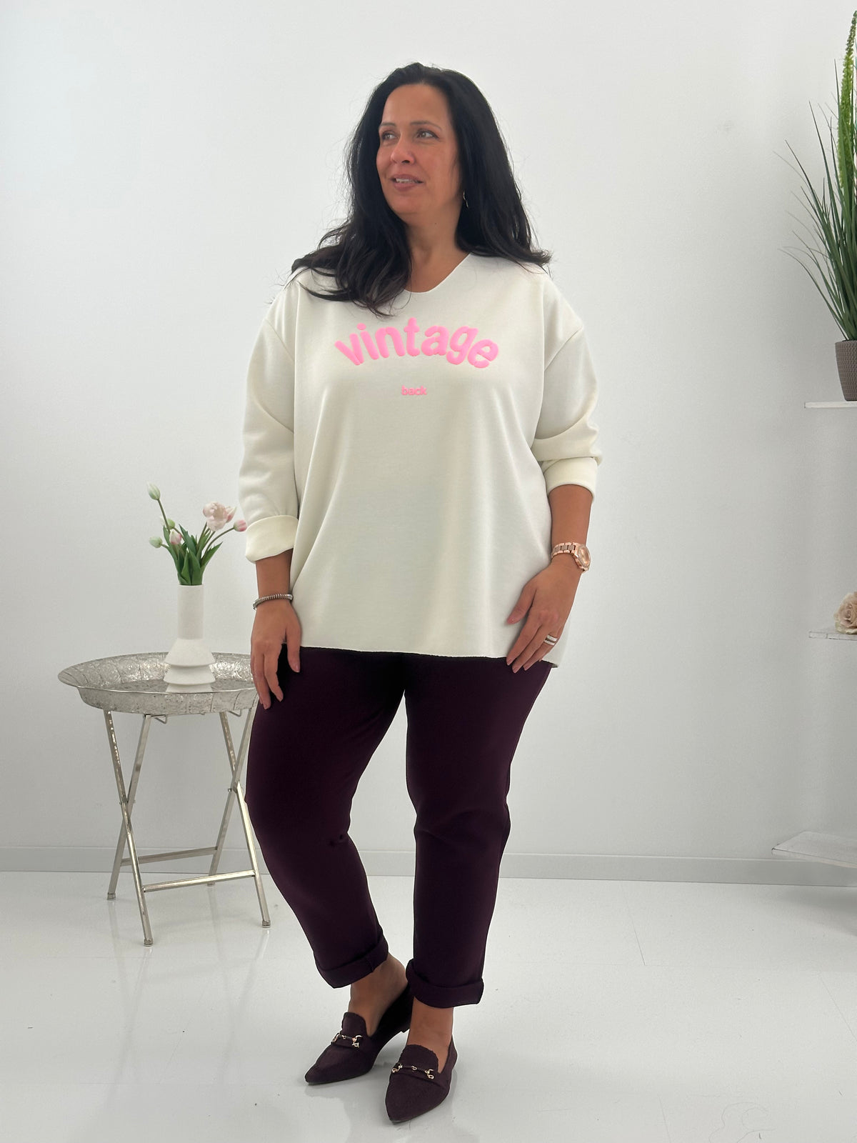 Elegante Hose in tiefem Bordeauxrot (42-46)