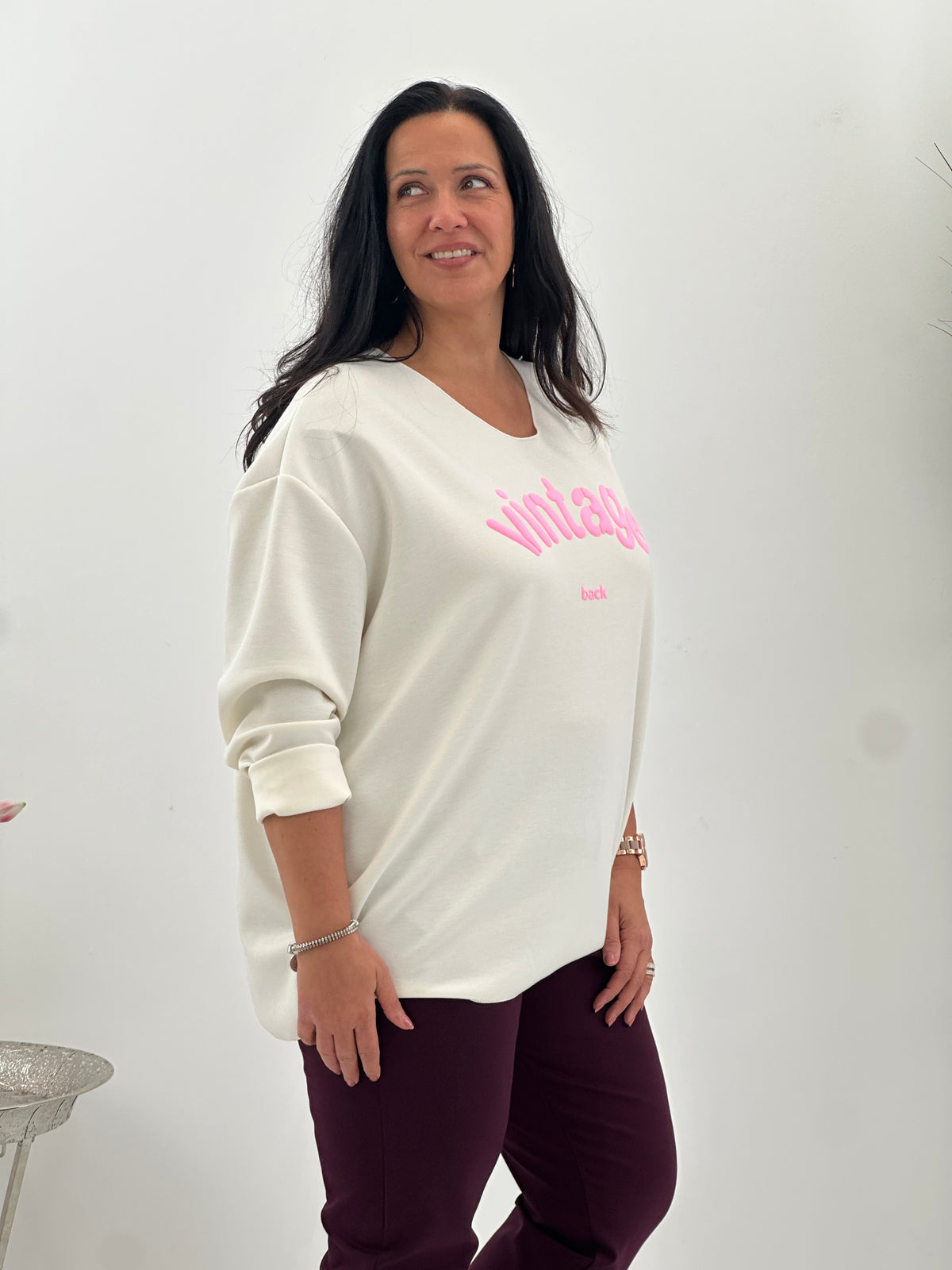 Sweatshirt in hellem Ecru mit lässiger Ausstrahlung (42-46)