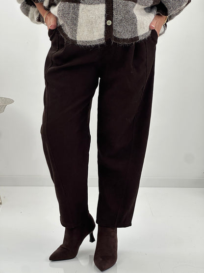 Elegante Hose in einem sanftem Schoko (38-42/44)