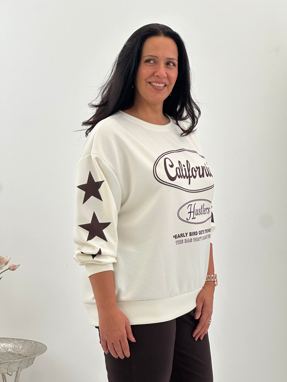 Sweatshirt in harmonischem Ecru-Schoko (40-44)