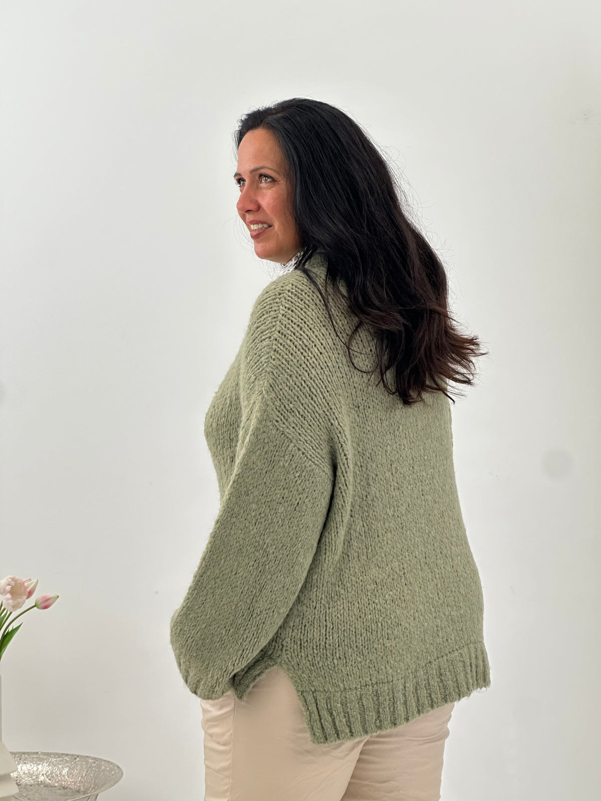 Kuscheliger Pullover in zartem Salbeigrün (38-44)