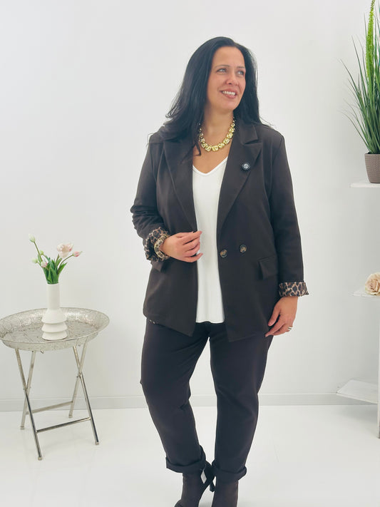 Eleganter Blazer in warmem Schoko für stilvolle und moderne Looks (38-44)