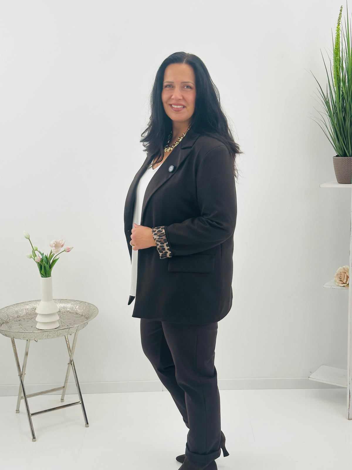 Eleganter Blazer in warmem Schoko für stilvolle und moderne Looks (38-44)
