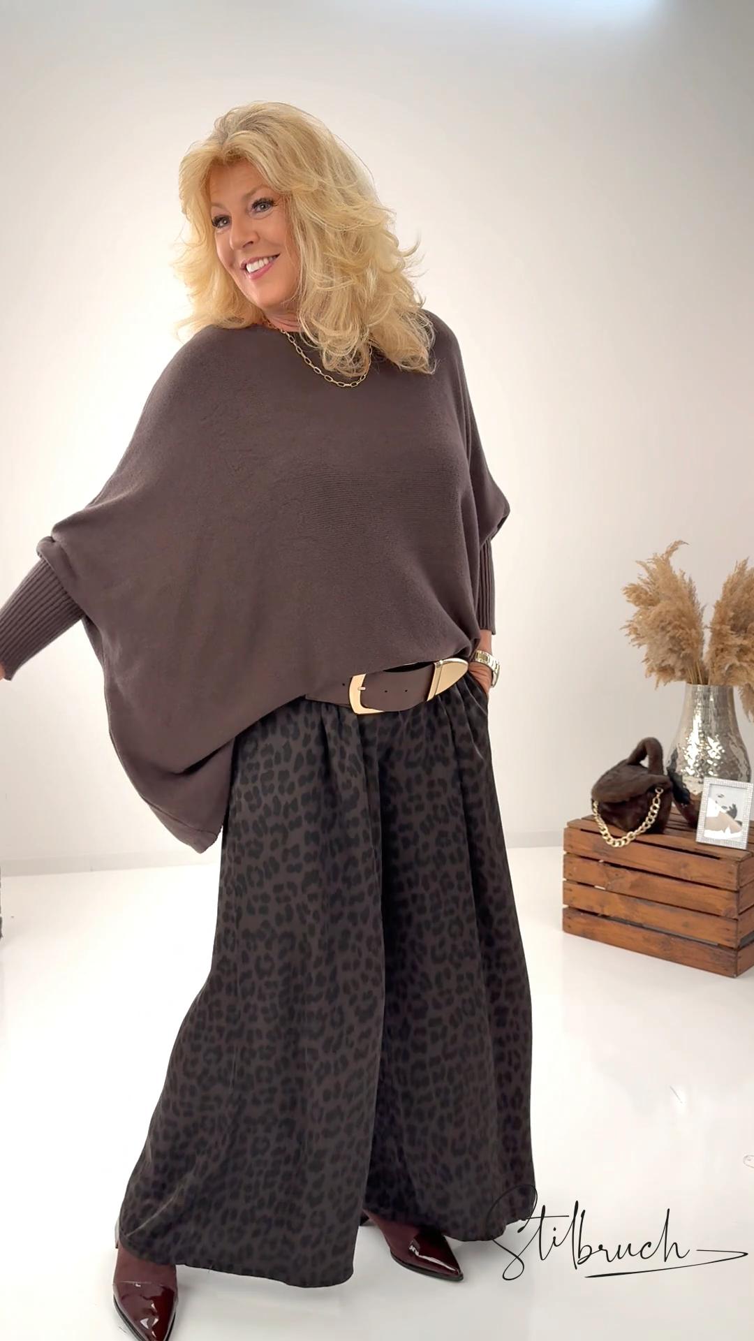 Marlene Hose in Chocolate mit Leo (38-44)