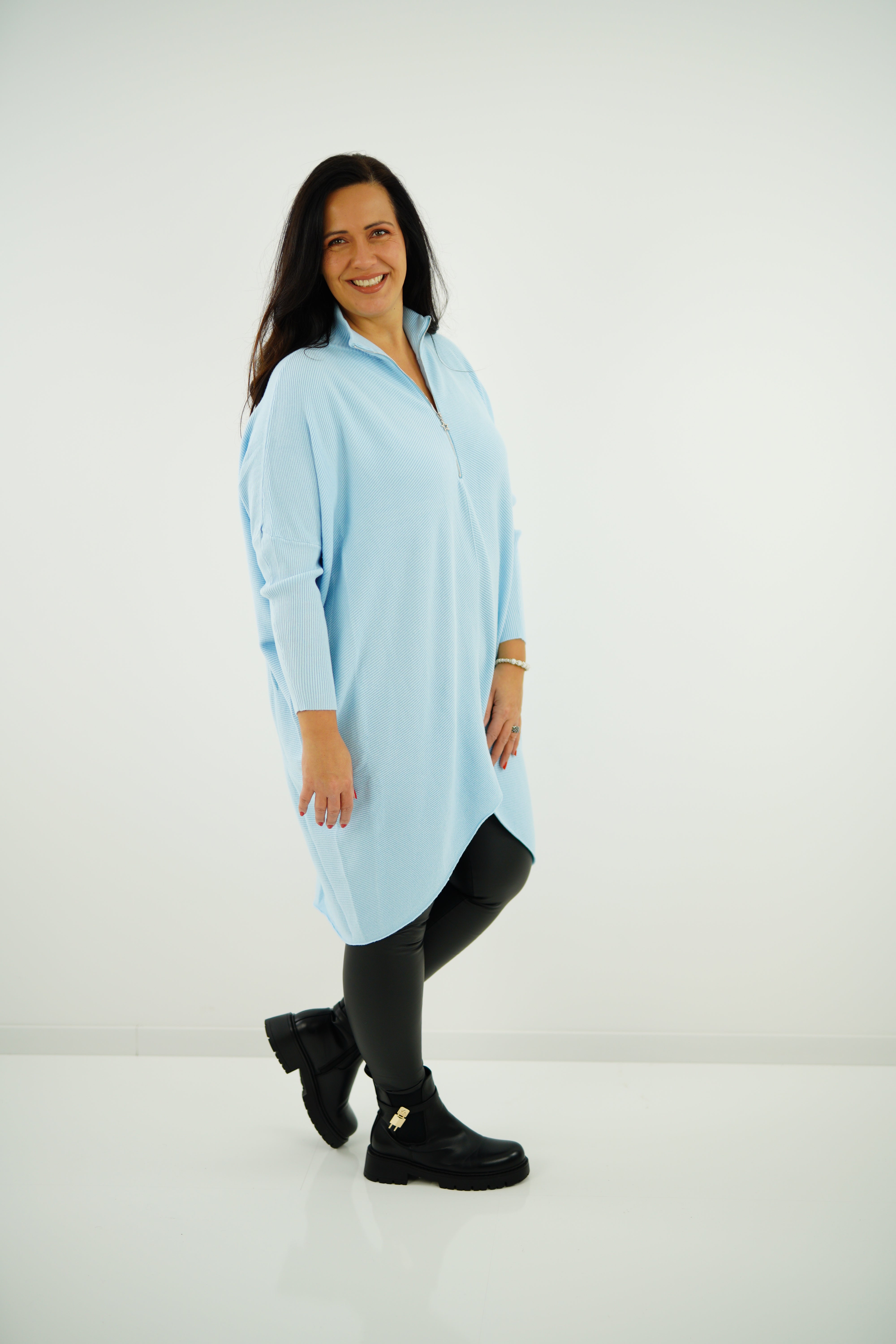 Pullover "Fernanda" (42-46+) hellblau